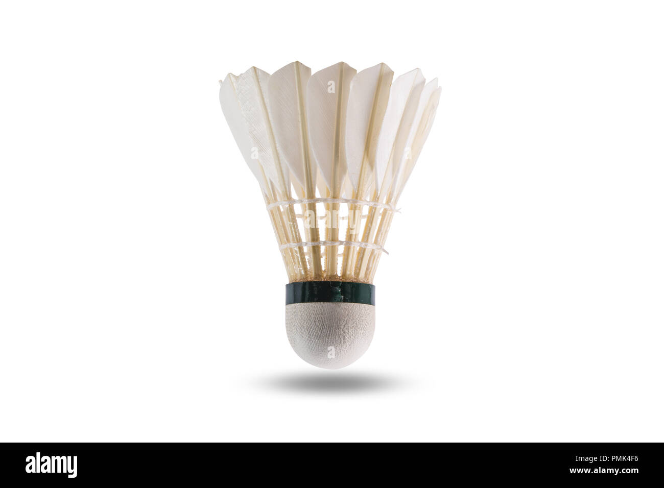 Badminton volano isolato su sfondo bianco con percorso di clipping. Foto Stock