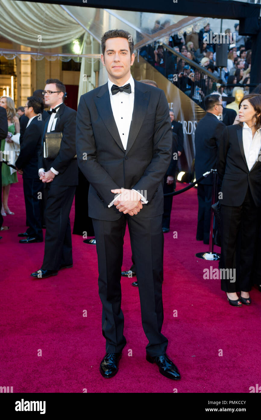 Zachary Levi arriva l'ottantatreesimo annuale di Academy Awards il Kodak Theatre di Hollywood, CA il 27 febbraio 2011. Riferimento al file # 30871 197 per solo uso editoriale - Tutti i diritti riservati Foto Stock