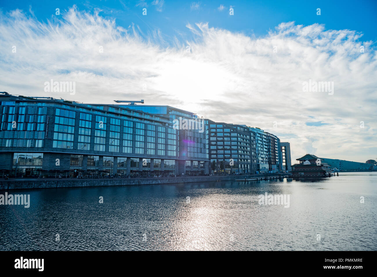 Amsterdam, Lug 22: vista esterna del Double Tree by Hilton Hotel il Lug 22, 2017 a Amsterdam, Paesi Bassi Foto Stock