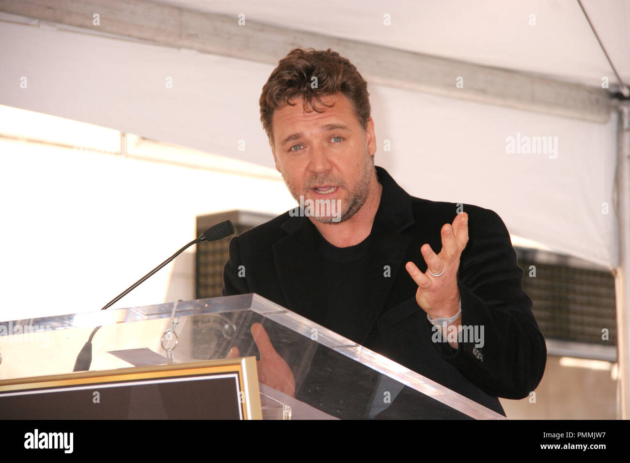 04/12/10 'Russell Crowe Walk of Fame' @Hollywood Blvd, Hollywood Foto di Ima Kuroda/ HNW/ Picturelux Riferimento File # 31128 014HNW per solo uso editoriale - Tutti i diritti riservati Foto Stock