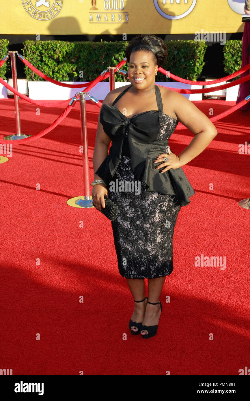 Amber Riley alla diciottesima edizione Screen Actors Guild Awards. Gli arrivi presso lo Shrine Auditorium di Los Angeles, CA, 29 gennaio 2012. Foto di Joe Martinez / PictureLux Foto Stock