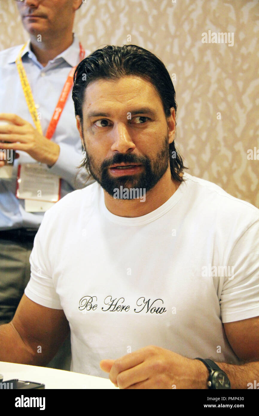Manu Bennett 13/07/2012 "partacus' Comic-Con Premere Evento tenutosi all'hotel Hilton San Diego Bayfront in San Diego CA, foto di Izumi Hasegawa / HollywoodNewsWire.net / PictureLux Foto Stock