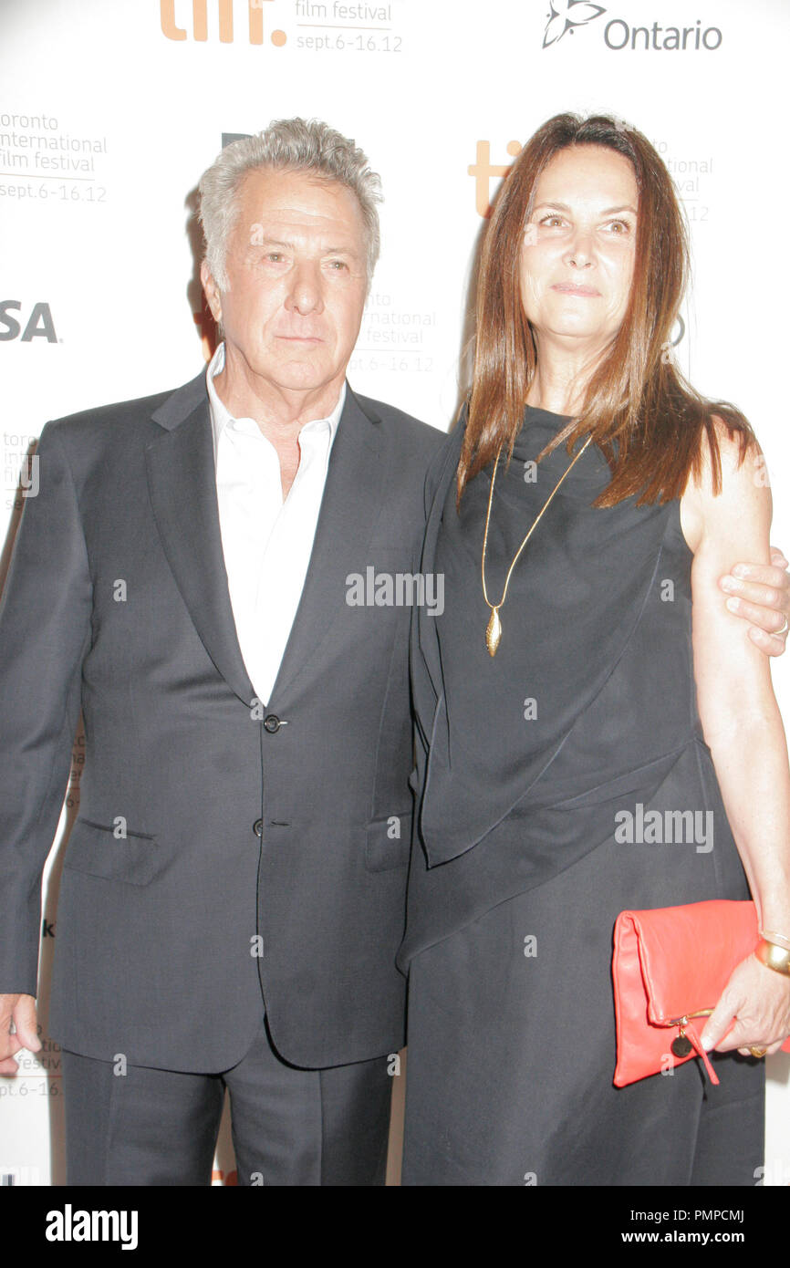 Dustin Hoffman, Lisa Gottsegen 09/09/2012 Quartetto premiere durante il 2012 a Toronto International Film Festival a Elgin,Toronto Canada Foto di Izumi Hasegawa / Hollywoodnewswire.net / PictureLux Foto Stock