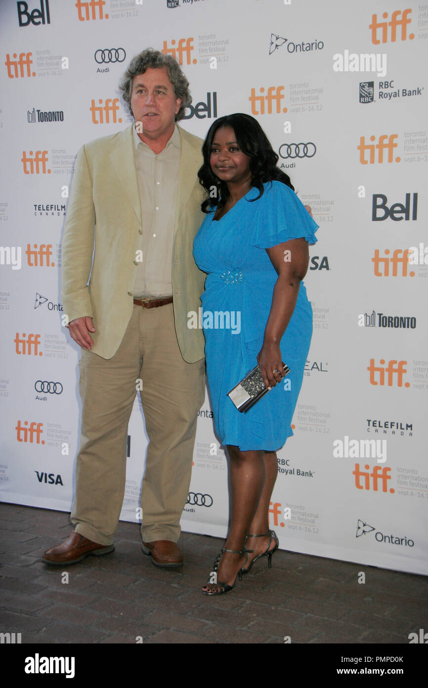 Tom Bernard, Octavia Spencer 09/12/2012 "purè' premiere durante il 2012 a Toronto International Film Festival al teatro Ryerson,Toronto Canada Foto di Izumi Hasegawa / HNW / PictureLux Foto Stock