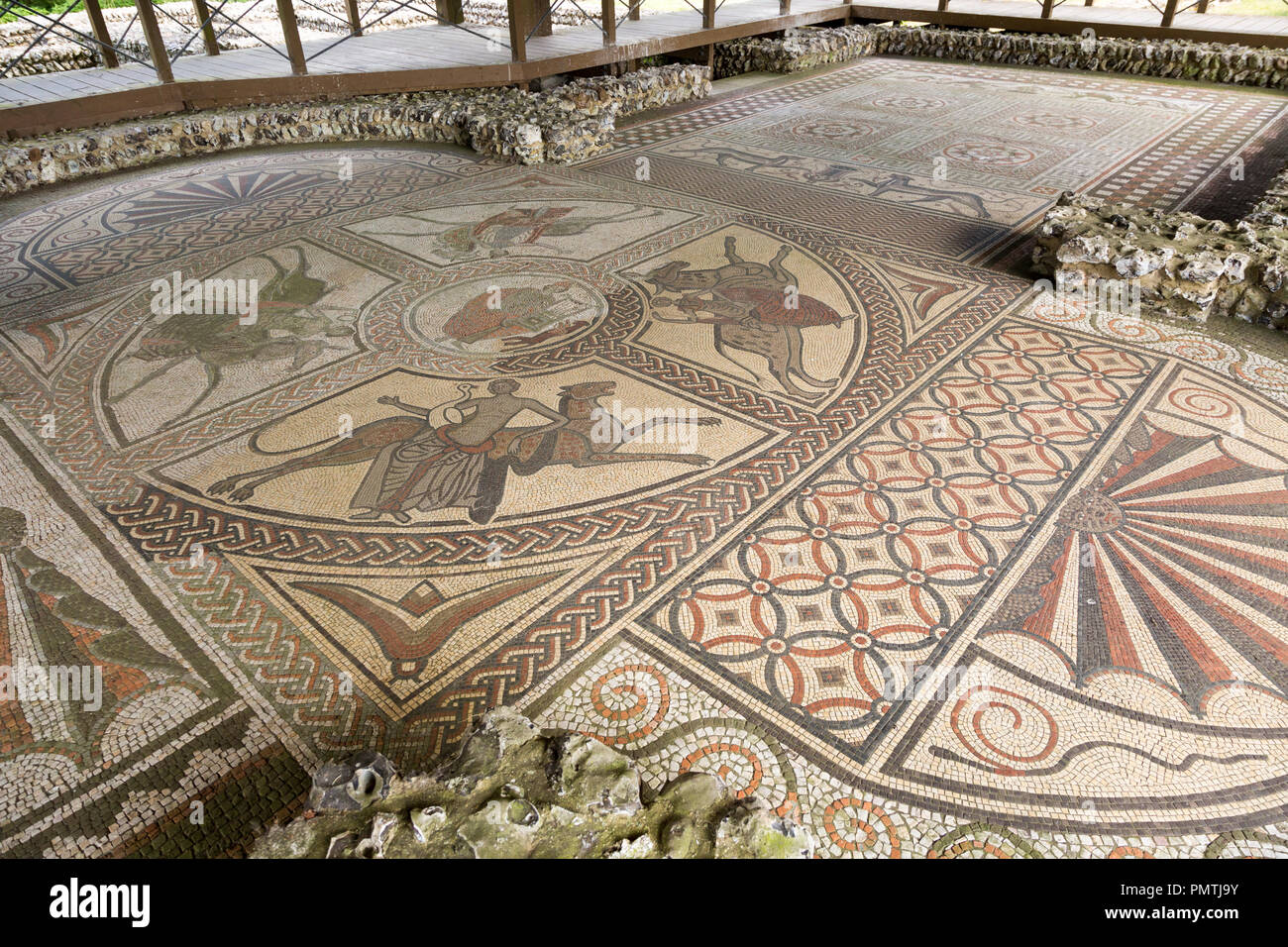 Mosaico romano a Littlecote House Hotel, Hungerford, Berkshire, Inghilterra, Regno Unito Foto Stock