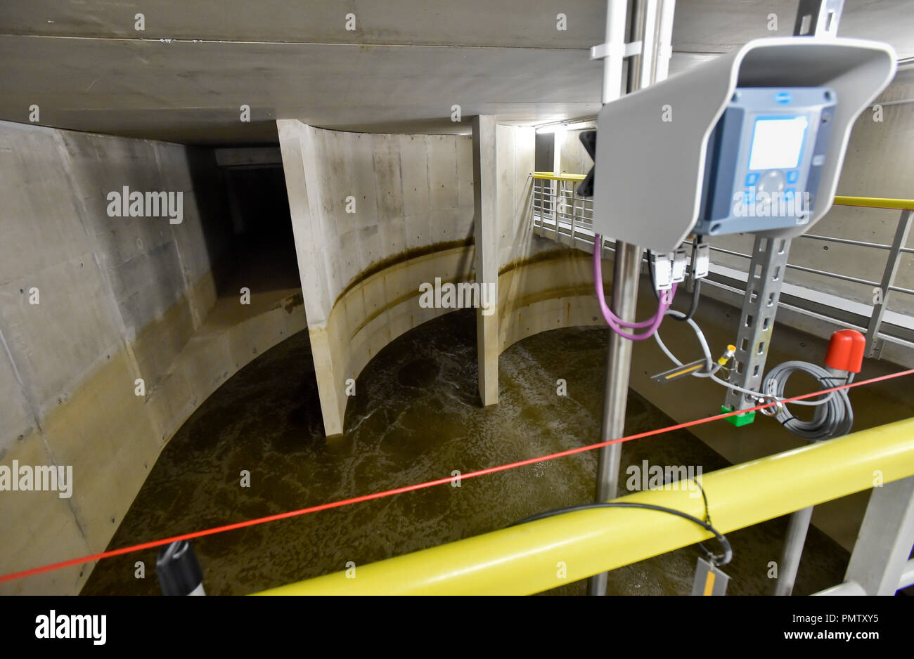 Praga, Repubblica Ceca. Xix Sep, 2018. Una parte di un nuovo impianto di trattamento delle acque reflue di linea nella centrale di trattamento di acque industriali (UCOV) a Praga, nella Repubblica ceca il 19 settembre 2018. Credito: Vit Simanek/CTK foto/Alamy Live News Foto Stock