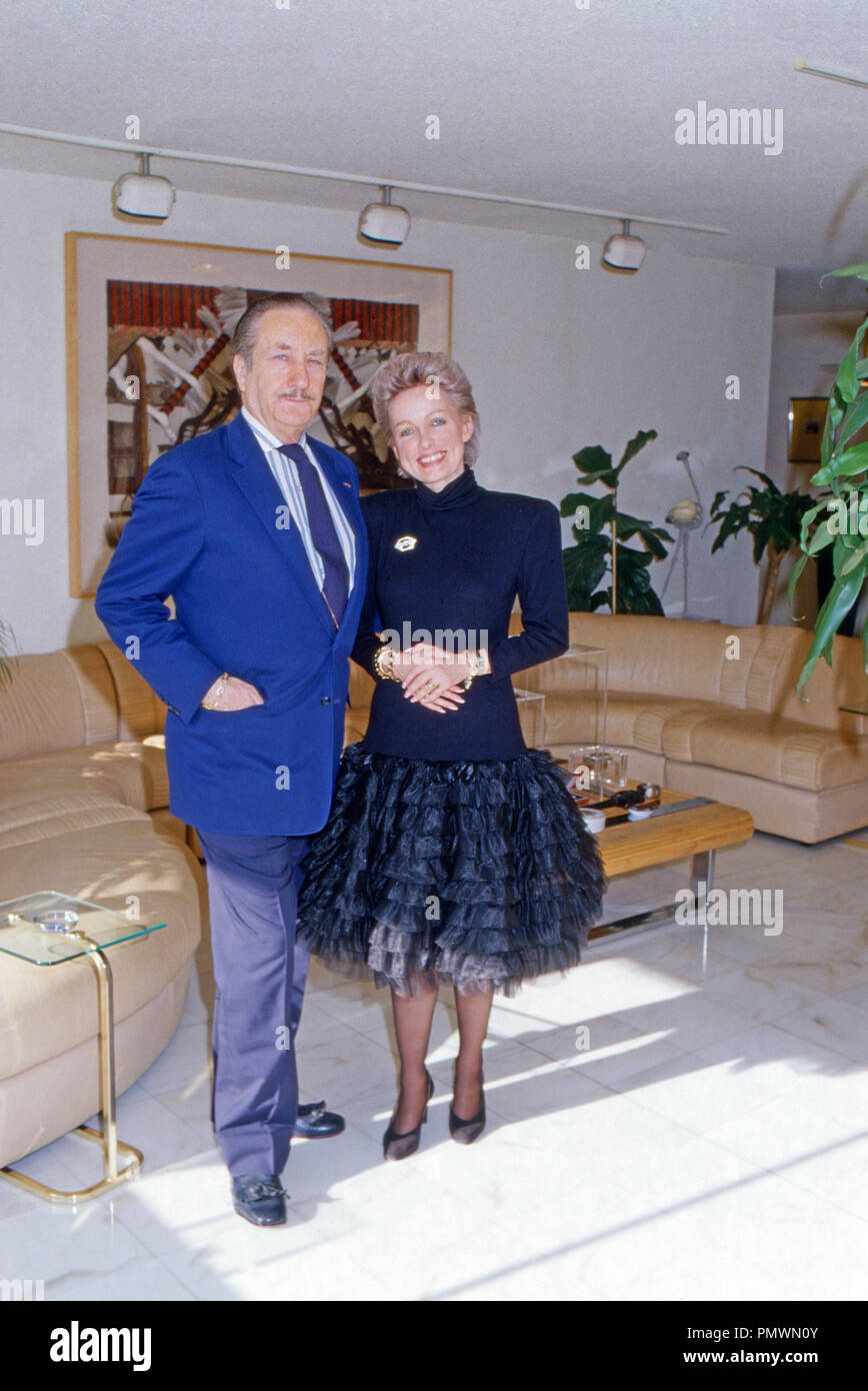 Erzherzogin Michaela von Habsburg mit Ehemann Eric Alba Teran D'Antin in New York, Stati Uniti d'America 1987. L'arciduchessa Michaela degli Asburgo con mio marito Eric Alba Teran D'Antin a New York, Stati Uniti d'America 1987. Foto Stock