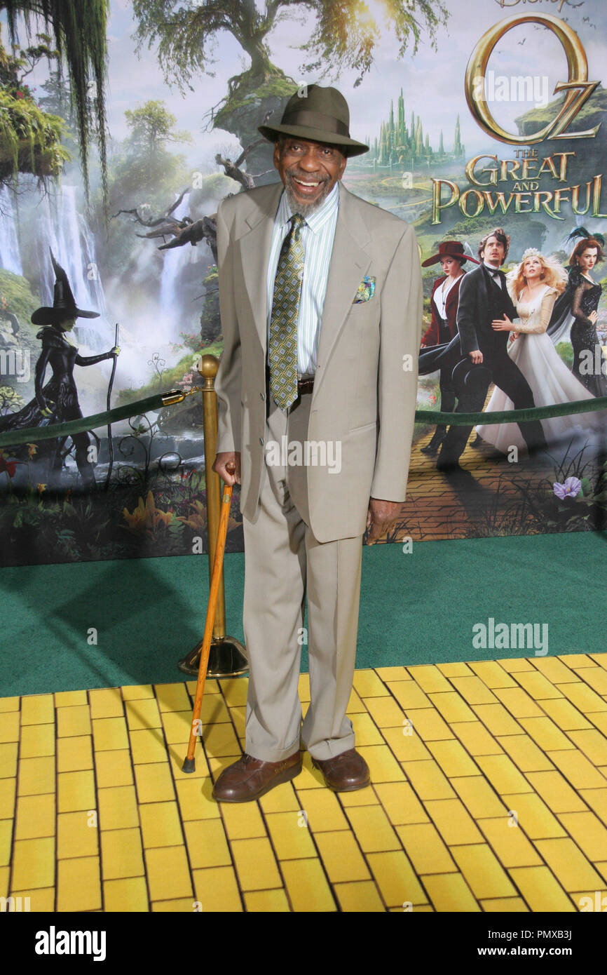 Bill Cobbs 02/13/2013 "Oz il grande e potente' Premiere detenute a El Capitan theater a Hollywood, CA Foto di Izumi Hasegawa / HNW / PictureLux Foto Stock