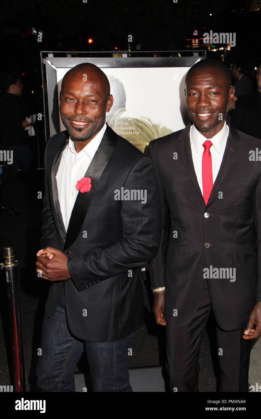 Jimmy Jean-Louis 10/14/2013 "12 anni uno slave' Los Angeles speciale proiezione tenutasi a Directors Guild of America in West Hollywood, CA Foto di Izumi Hasegawa / HNW / PictureLux Foto Stock