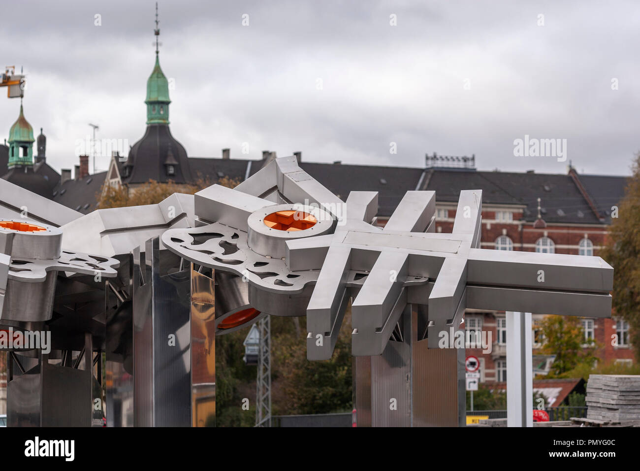 Città scultura frattale da Elisabeth Toubro in Søren Kierkegaards Plads, Copenhagen, Danimarca Foto Stock