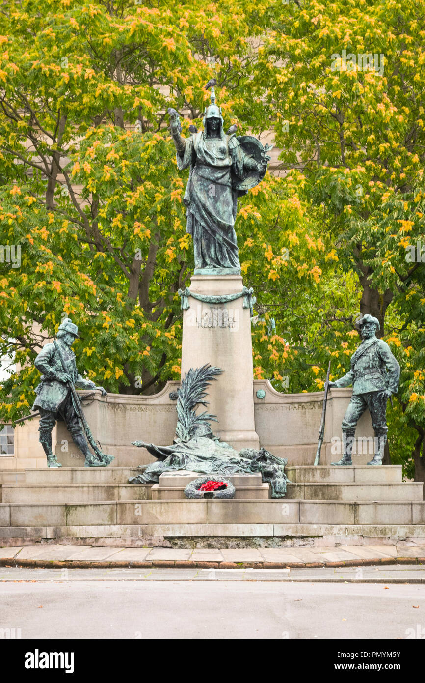 Liverpool Wirral Port Sunlight Village re Liverpool reggimento monumento memoriale di guerra la Birmania Sud Africa Afghanistan Foto Stock