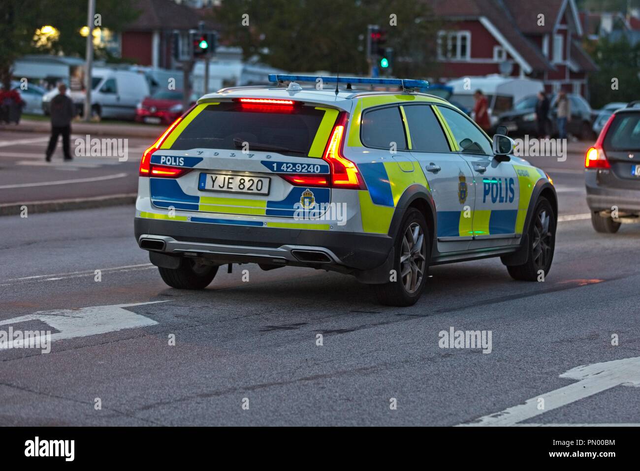 La polizia svedese auto Volvo V90 Foto Stock