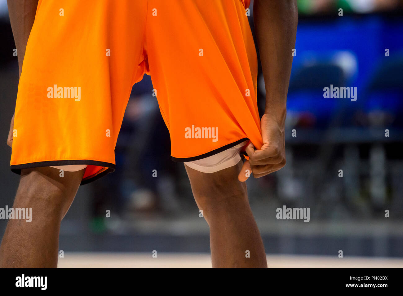 Orange Shorts basket. Sport di squadra Foto Stock