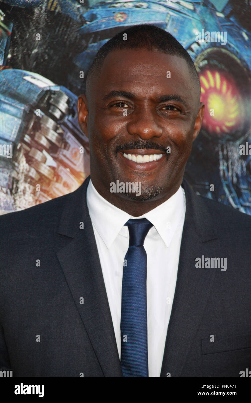 Idris Elba 07/09/2013 'Pacific Rim' Premiere tenutosi presso il Teatro Dolby in Hollywood, CA Foto di Izumi Hasegawa / HNW / PictureLux Foto Stock