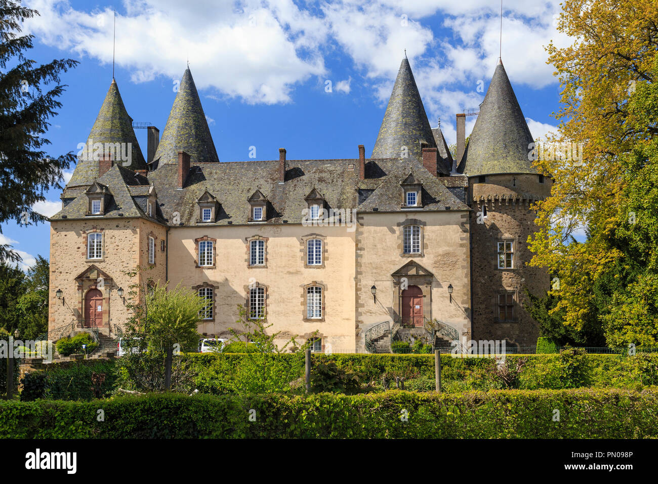 Francia, Correze, Lubersac, Chateau du Verdier // Francia, Corrèze (19), Lubersac, Château du Verdier Foto Stock