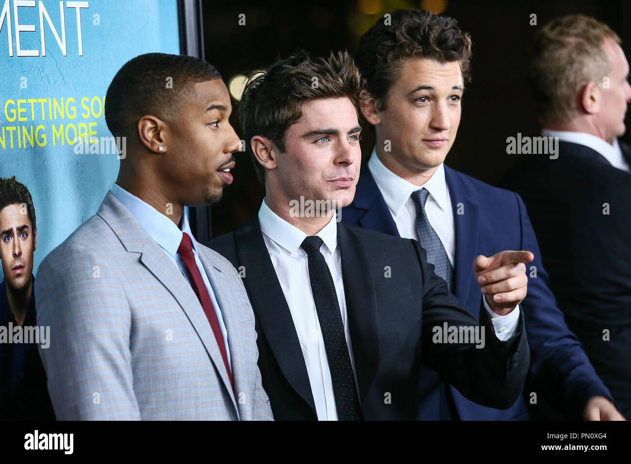 Michael B. Giordania, Zac Efron e miglia Teller arriva alla premiere di Focus Features" "Che momento inopportuno' al Regal Cinemas L.A. Live on gennaio 27, 2014 a Los Angeles, California. Foto di Eden Ari / PRPP / PictureLux Riferimento File # 32228 070PRPPEA per solo uso editoriale - Tutti i diritti riservati Foto Stock