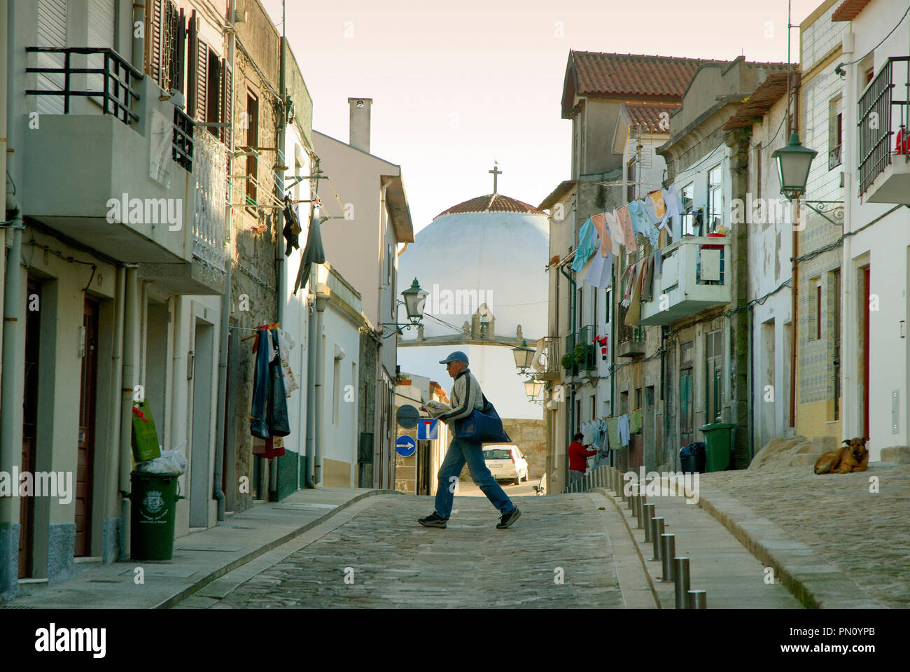 Tradizionale scena di strada. Vila do Conde, Portogallo Foto Stock