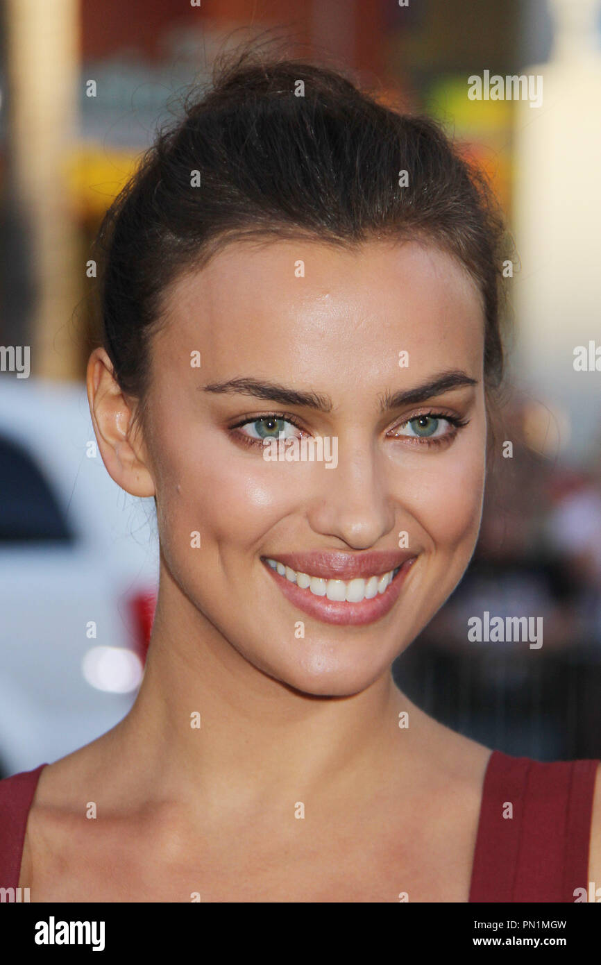 Irina Shayk 23/07/2014 "Hercules' Premiere tenutasi presso la leva TCL Teatro Cinese a Hollywood, CA Foto di Kazuki Hirata / HNW / PictureLux Foto Stock