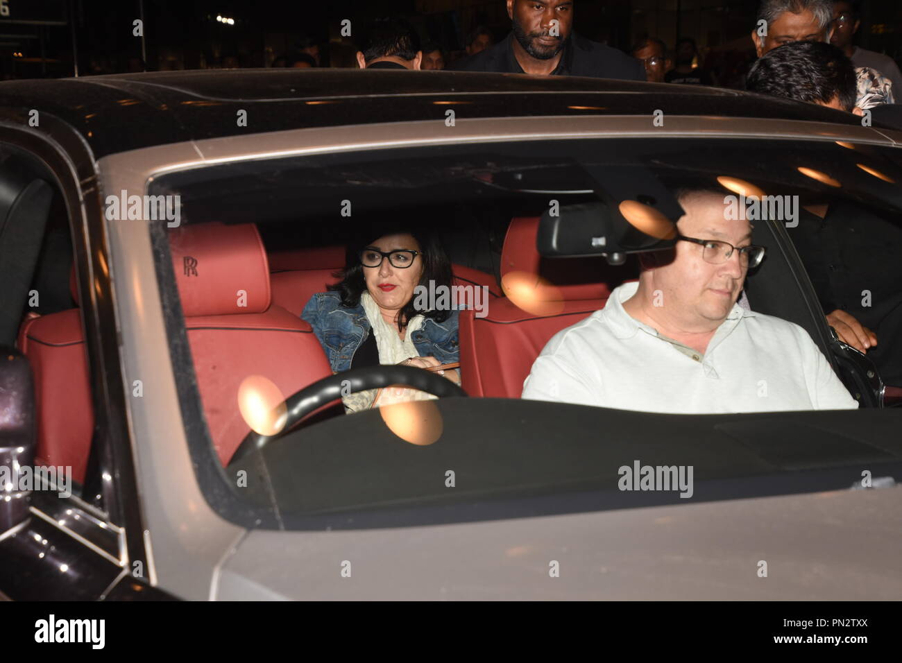 Nick Jonas arriva a Mumbai aeroporto con i suoi genitori che si preparano a lasciare l'India con: Denise Miller-Jonas, Paul Kevin Jonas, Suor quando: 20 Ago 2018 Credit: WENN Foto Stock