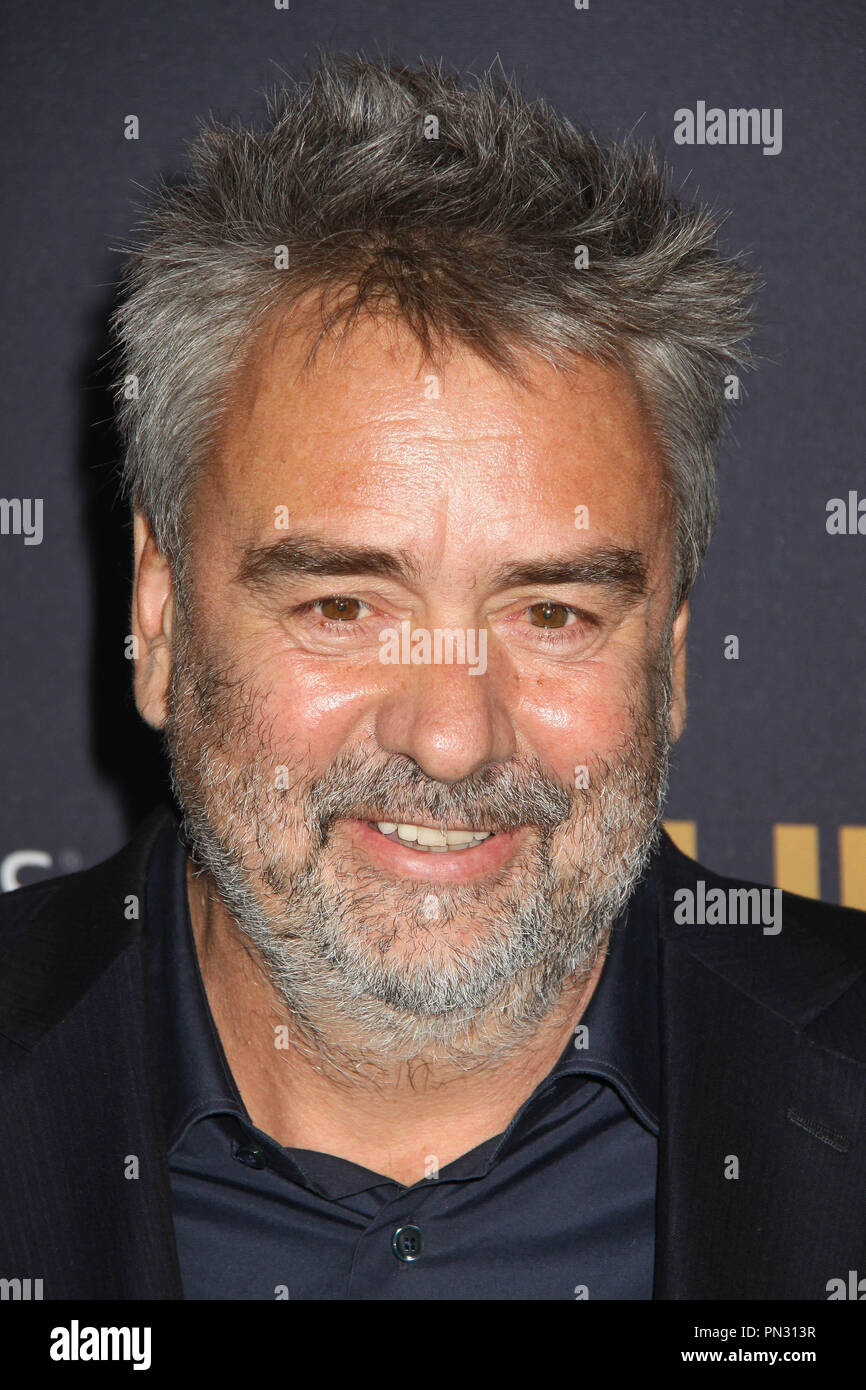 Luc Besson 12/15/2014 "ininterrotta" Premiere tenutosi presso il Teatro Dolby in Hollywood, CA Foto di Kazuki Hirata / HNW / PictureLux Foto Stock