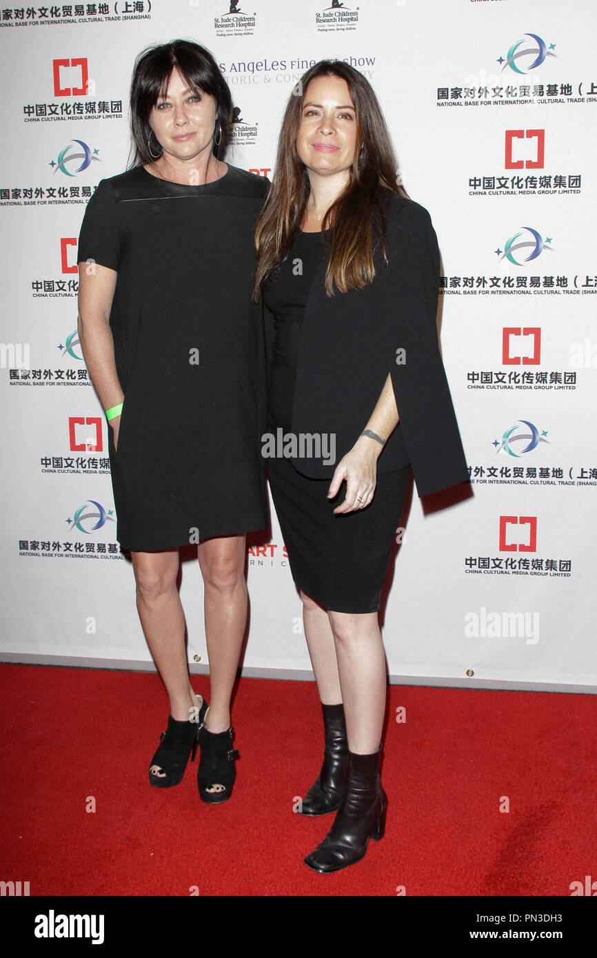 Shannen Doherty, Holly Marie pettini 2016/01/27 la mostra d'arte e Los Angeles Arte Fiera del 2016 apertura notturna Premiere parte beneficiaria il St Jude per bambini Ospedale di ricerca svoltasi a Los Angeles Convention Center di Los Angeles, CA Foto di Kazumi Nakamoto / HNW / PictureLux Foto Stock