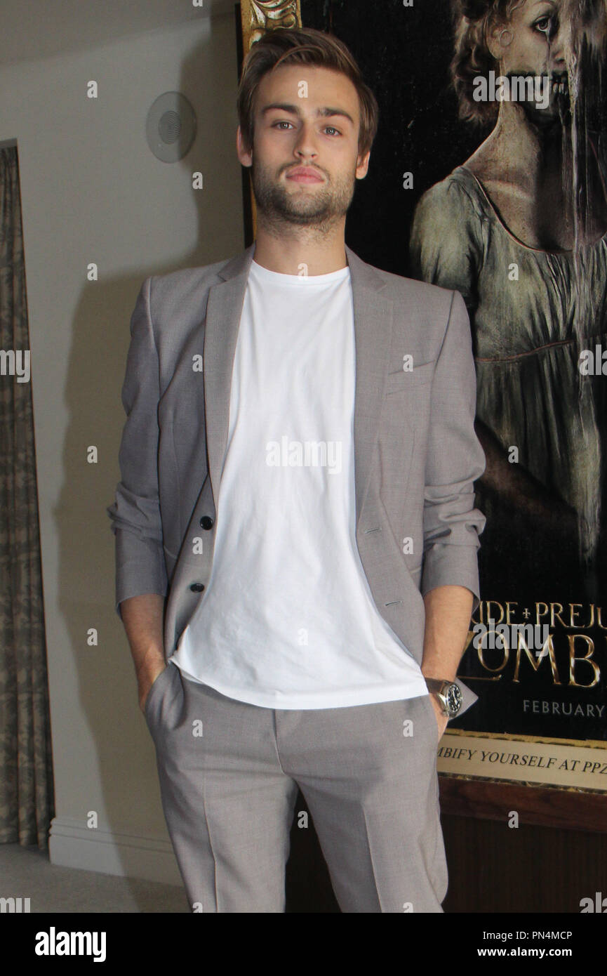 Douglas Booth 22/01/2016 "Orgoglio e Pregiudizio e Zombie 'Photocall tenutosi presso il London West Hollywood in West Hollywood, CA Foto di Izumi Hasegawa / HNW / PictureLux Foto Stock