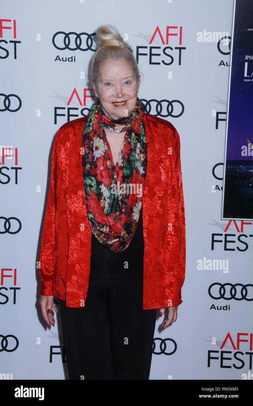 Sally Kirkland 11/15/2016 AFI Fest 2016 'La La Terra" Screening di Gala in Hollywood, CA Foto di Julian Blythe / HNW / PictureLux Foto Stock