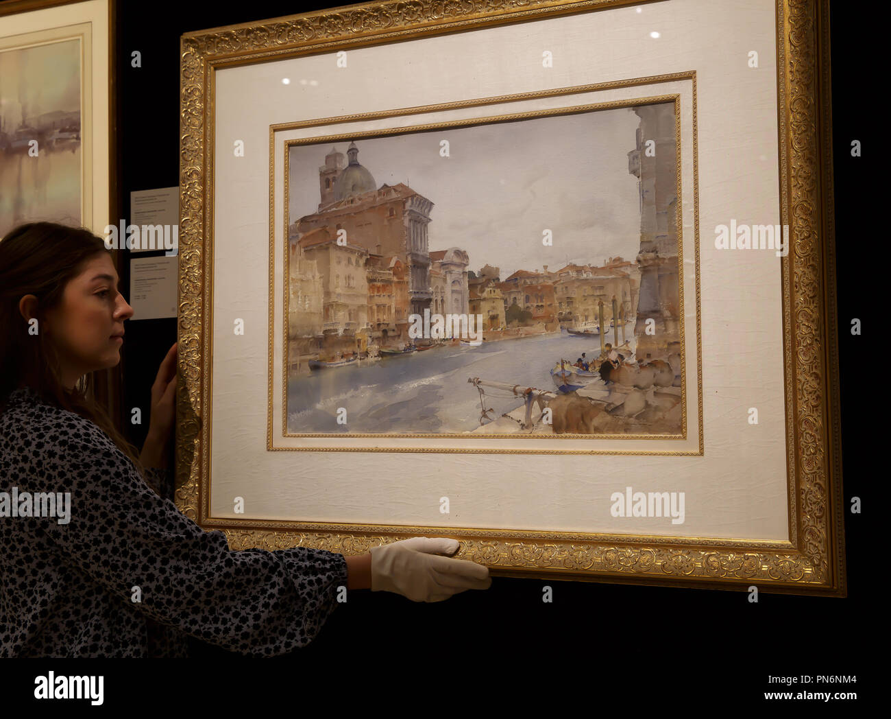 Londra, UK,xx Settembre 2018,Bonhams xix secolo Europeo, Vittoriano e British arte impressionista Photocall. Le principali includono:Sir William Russell FLINT, RA, PRWS(British, 1880-1969)San Geremia, Grand Canal, Venezia. Stimato a £ 10.000 - 15.000. La vendita avviene il 26 settembre a 2pm.Credit:Keith Larby/Alamy Live News Foto Stock