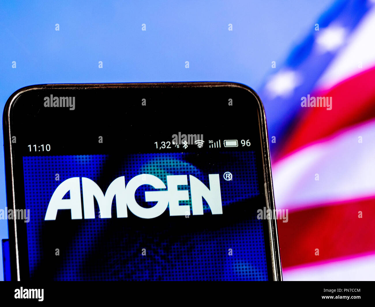 Amgen Inc. logo che si vede visualizzato sul telefono intelligente. Amgen Inc. (Ex Genetica molecolare applicata Inc. è una multinazionale americana società biofarmaceutica con sede a Thousand Oaks, California. Foto Stock