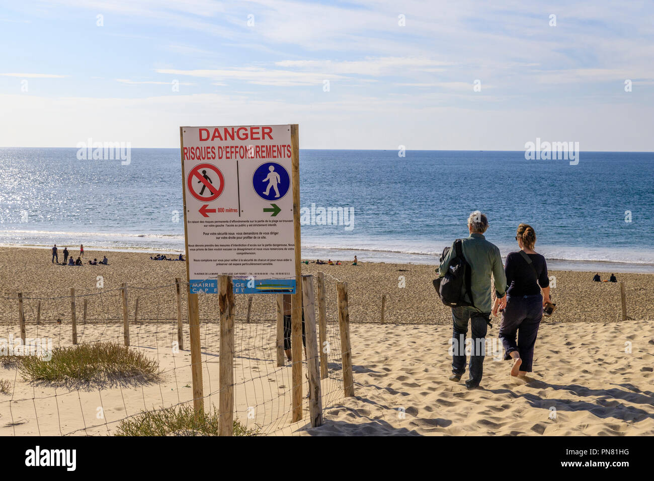 Francia, Gironde, Cote d'Argent, Parc naturel marin du Bassin d'Arcachon (Arcachon Bay Marine Parco Naturale), Lege Cap Ferret, segnaletica per accesso a Foto Stock