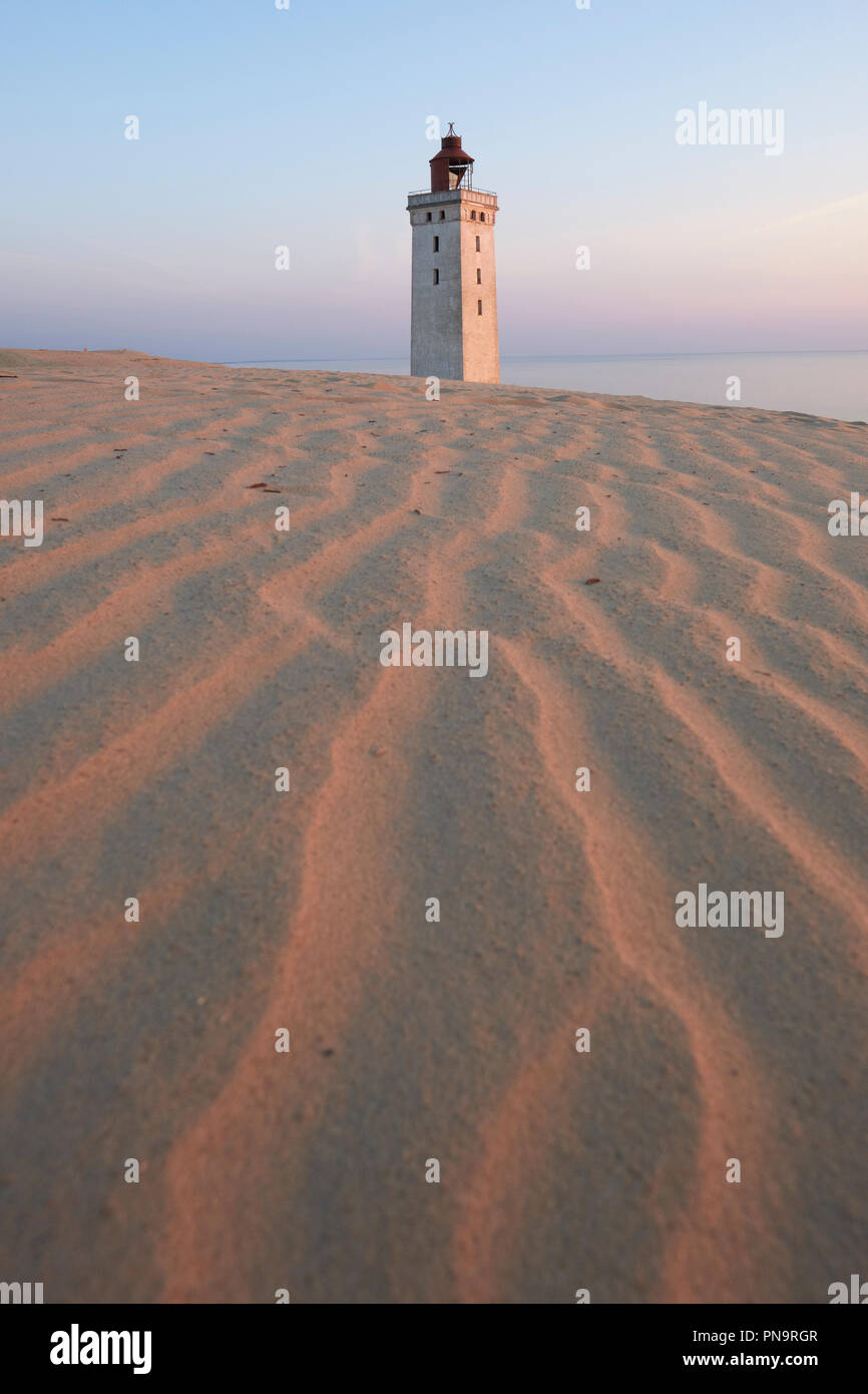 Rubjerg Knude Faro - un faro abbandonato lentamente vengono rigenerate dalle sabbie mobili sulla costa del Mare del Nord vicino a Lokken, Hjorring, Danimarca. Foto Stock