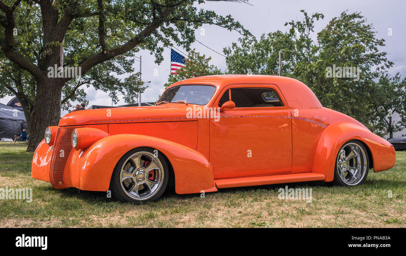ROYAL OAK, MI/USA - Agosto 16, 2018: UN 1939 hot rod a Woodward crociera da sogno, il più grande del mondo un giorno di evento automobilistico. Foto Stock