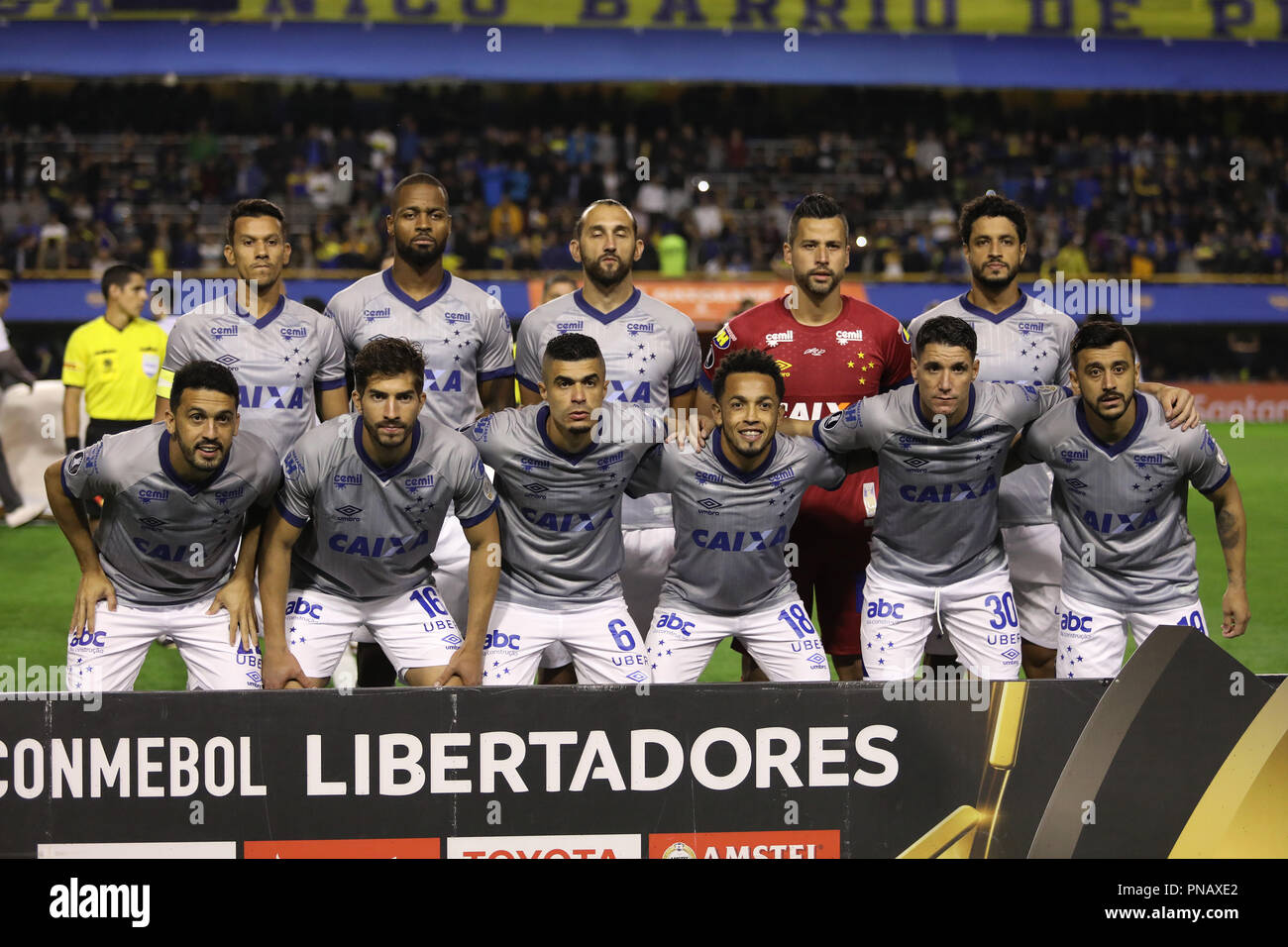 BUENOS AIRES, Argentina - 19 settembre 2018: Cruzeiro team formazione in posa per la foto di apertura a Buenos Aires, Argentina Foto Stock