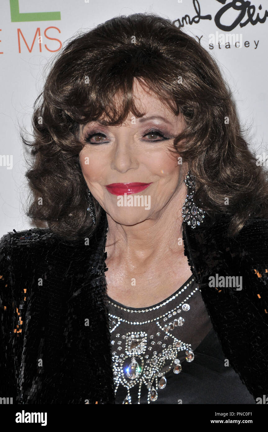 Joan Collins nella venticinquesima gara annuale per cancellare MS gala tenutosi presso il Beverly Hilton di Beverly Hills, CA su Venerdì, 20 aprile 2018. Foto di PRPP / PictureLux Riferimento File # 33582 071PPRP per solo uso editoriale - Tutti i diritti riservati Foto Stock
