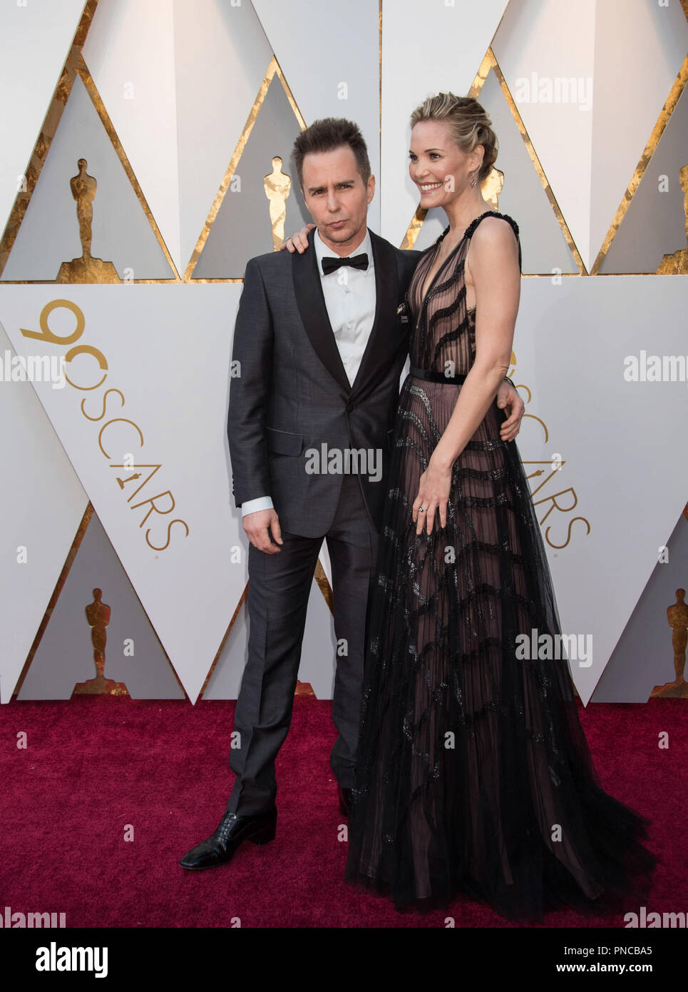 Oscar® candidato per miglior attore non protagonista, Sam Rockwell e Leslie Bibb, arrivano sul tappeto rosso del novantesimo Oscar® al Dolby® Theatre in Hollywood, CA domenica 4 marzo 2018. Riferimento al file # 33546_041PLX per solo uso editoriale - Tutti i diritti riservati Foto Stock