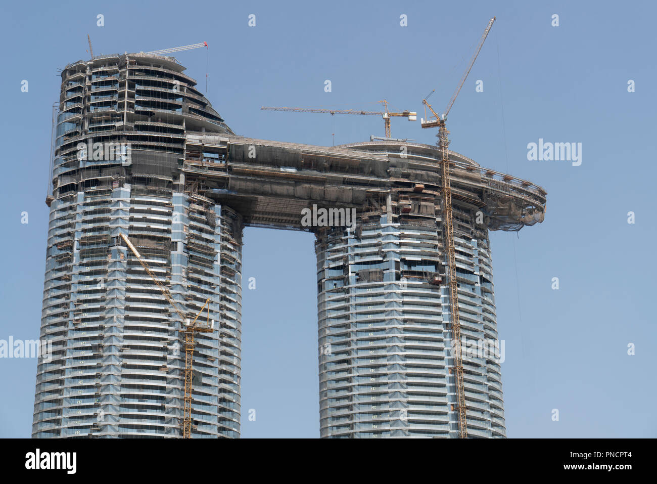 La costruzione del nuovo alto luogo lussuoso appartamento in palazzo nel centro cittadino di Dubai, Emirati Arabi Uniti, Emirati Arabi Uniti Foto Stock