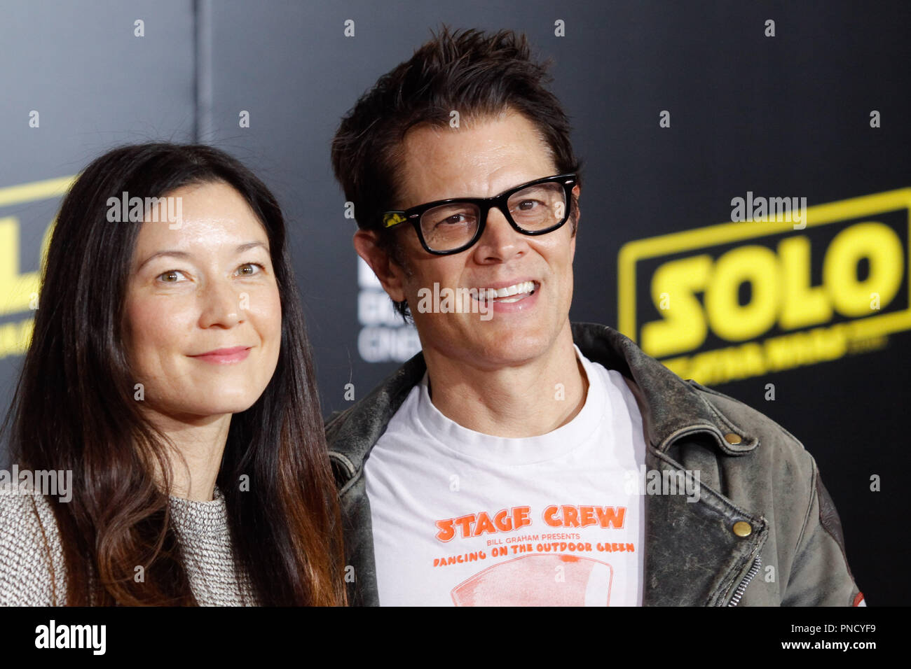 Naomi Nelson, Johnny Knoxville alla premiere di Lucasfilm's 'Solo: una Star Wars Storia" tenutasi a Hollywood, CA, 10 maggio 2018. Foto di Giuseppe Martinez / PictureLux Foto Stock