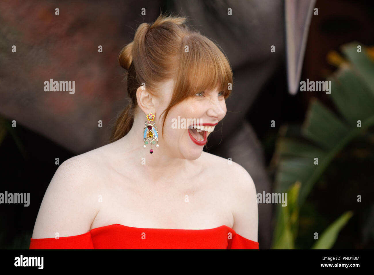 Bryce Dallas Howard alla premiere di Universal Pictures" "mondo giurassico: caduto Regno" tenutasi presso il Walt Disney Concert Hall di Los Angeles, CA, 12 giugno 2018. Foto di Giuseppe Martinez / PictureLux Foto Stock