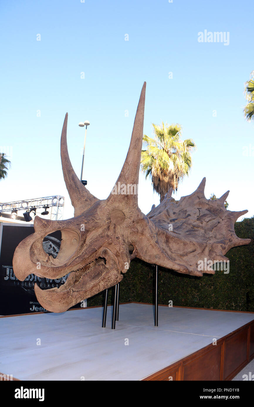Atmosfera 06/12/2018 "mondo giurassico: caduto Regno' Premiere detenute presso il Walt Disney Concert Hall di Los Angeles, CA Foto di Kazuki Hirata / HNW / PictureLux Foto Stock