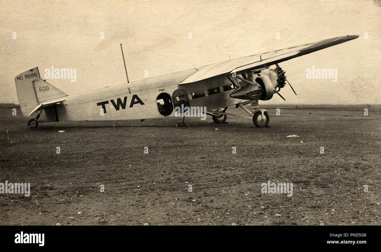 1930s TWA Trans World Airlines FORD TRI-motore aereo TRIMOTOR - o6388 AUTO005 HARS in vecchio stile Foto Stock