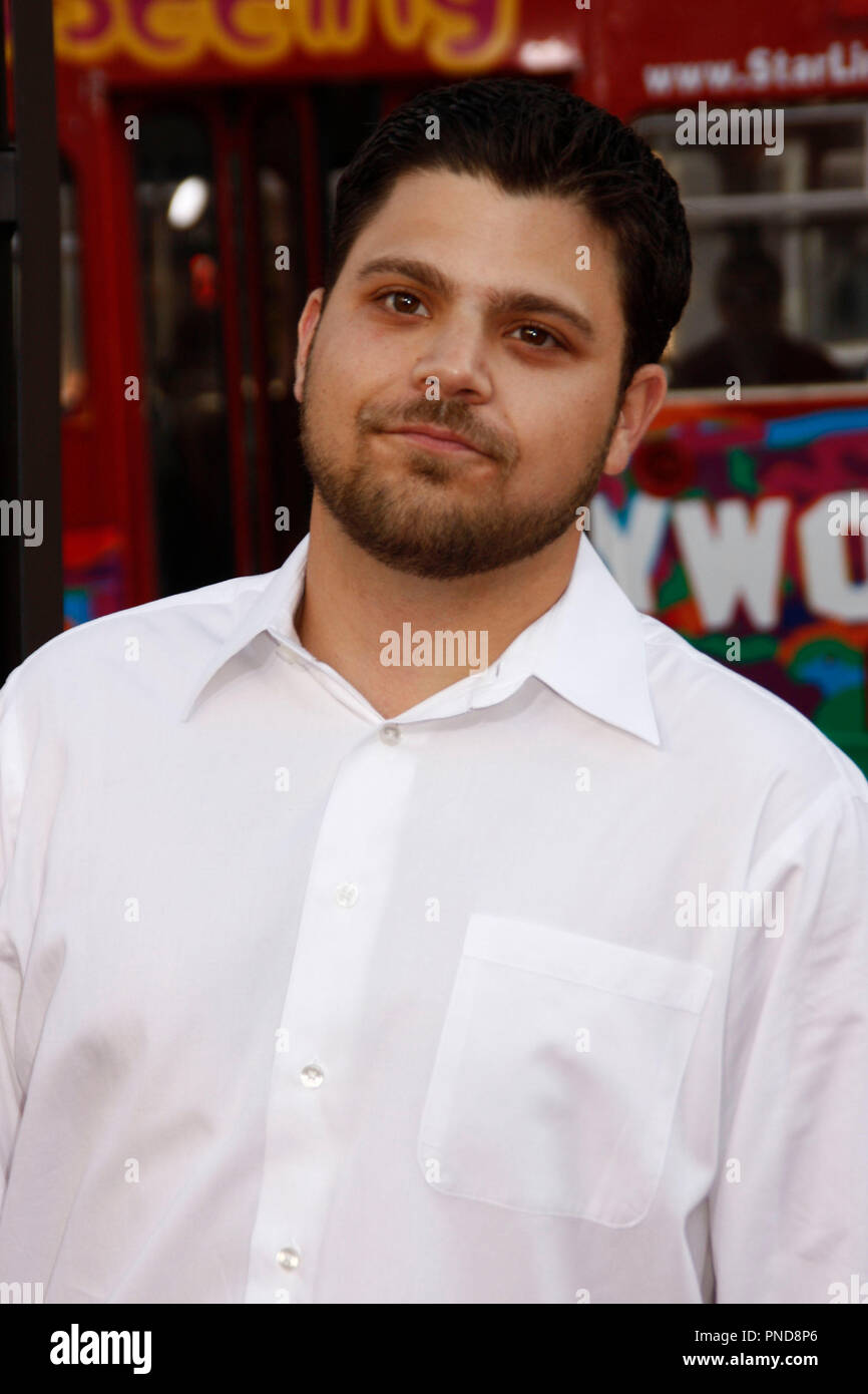 Jerry Ferrara - presso il Los Angeles Premiere dei postumi della sbornia tenutosi presso il Grauman's Chinese Theatre a Hollywood, CA martedì 2 giugno 2009. Foto di PRPP / PictureLux Riferimento File # Jerry Ferrara 60109 03PRPP per solo uso editoriale - Tutti i diritti riservati Foto Stock