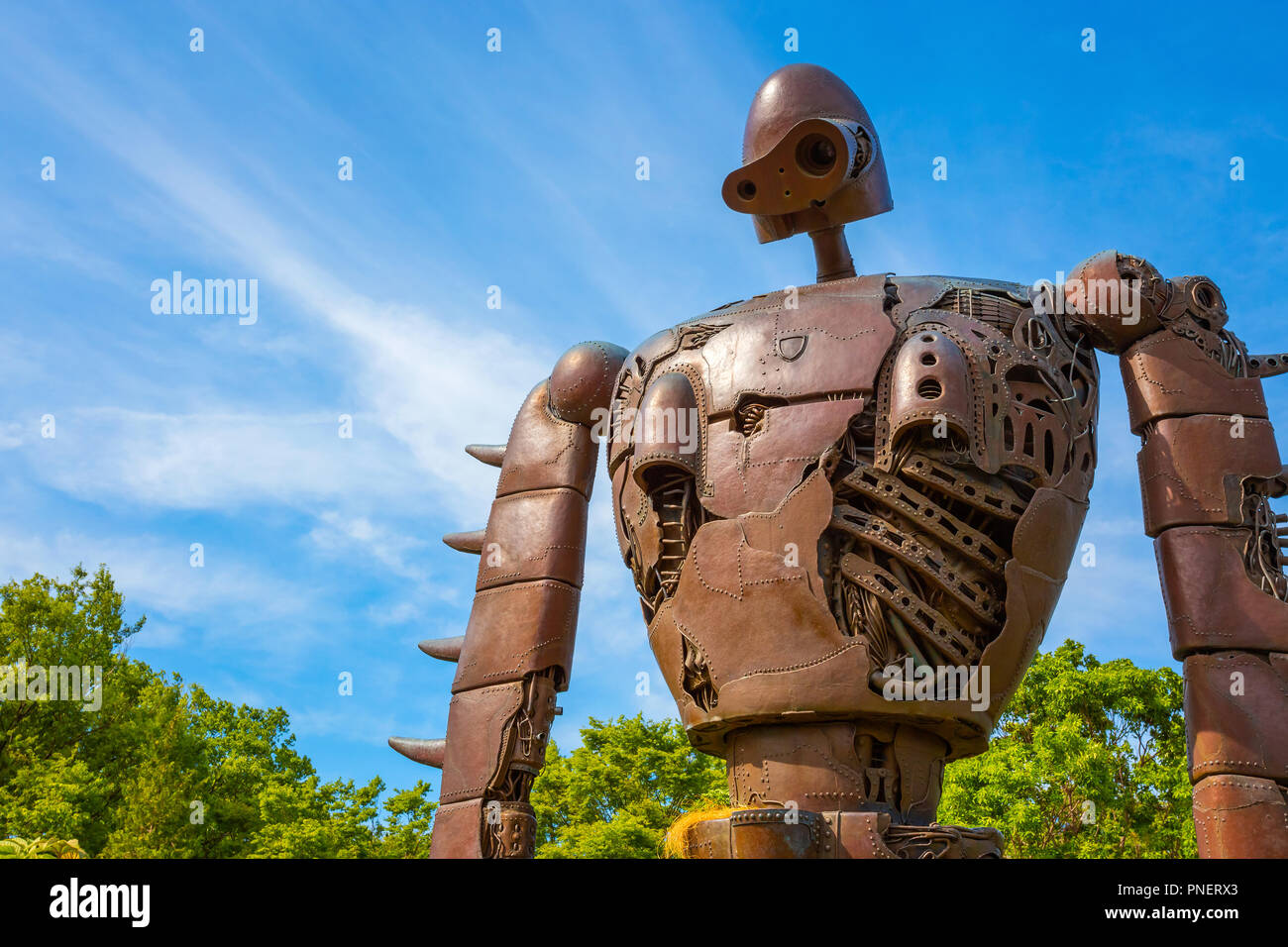 Tokyo, Giappone - 29 Aprile 2018: Statua del robot da Studio Ghibli film "Laputa: il castello nel cielo' al museo Ghibli Foto Stock