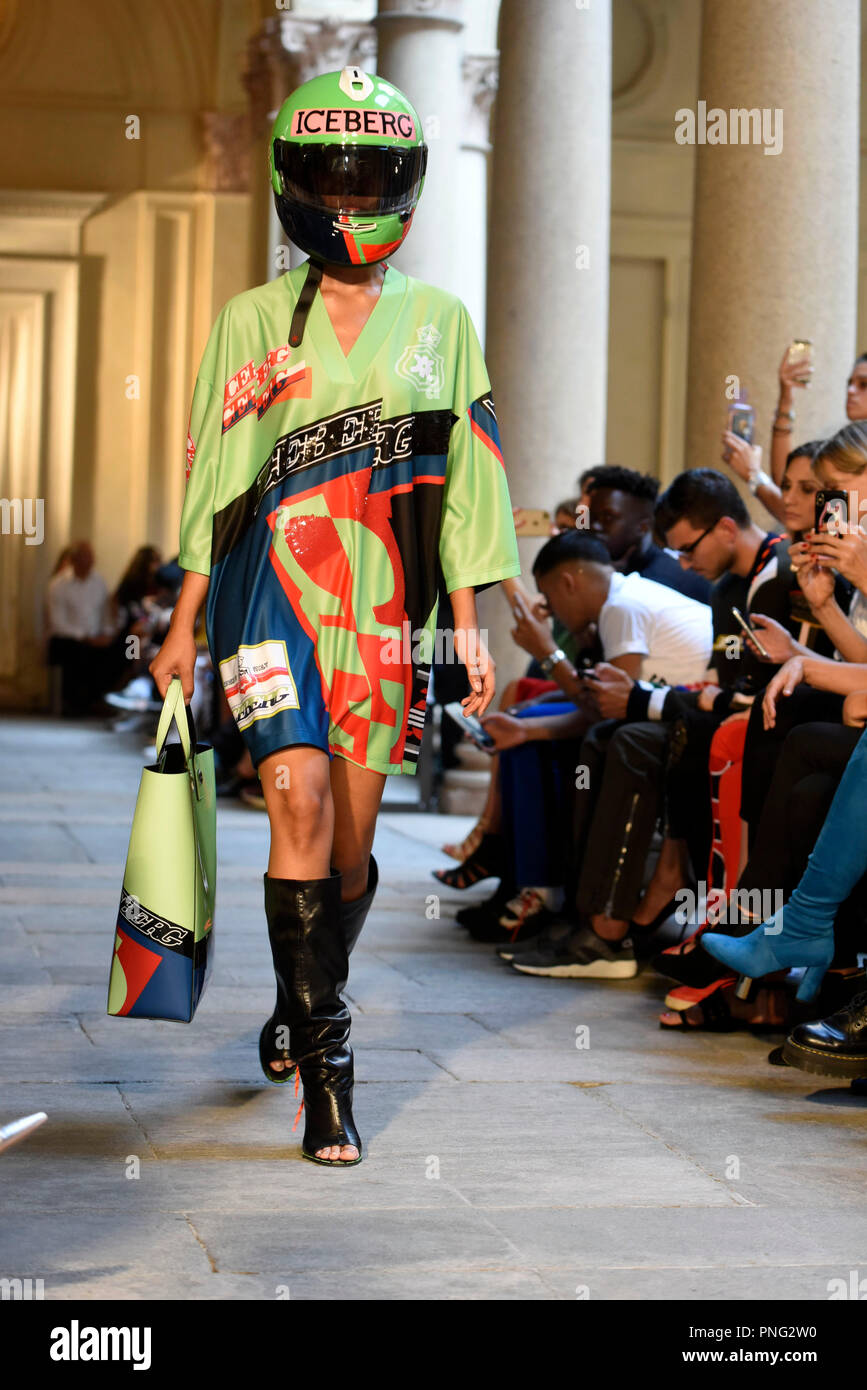 Milano, Italia. Il 22 settembre, 2018. Iceberg Fashion Show Credit: Indipendente Agenzia fotografica/Alamy Live News Foto Stock