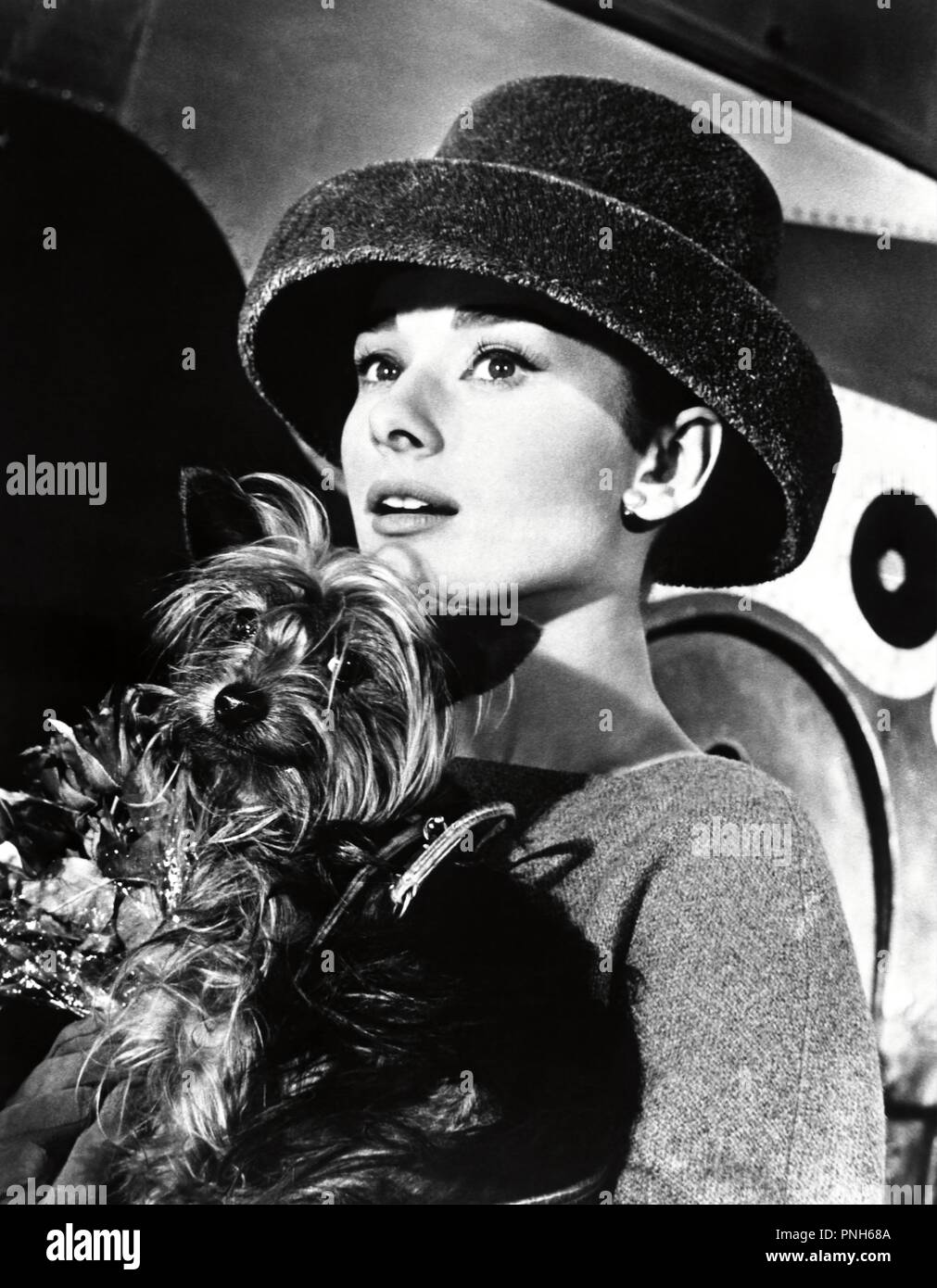 Pellicola originale titolo: FUNNY FACE. Titolo inglese: FUNNY FACE. Anno: 1957. Direttore: Stanley Donen. Stelle: Audrey Hepburn. Credito: Paramount Pictures / Album Foto Stock