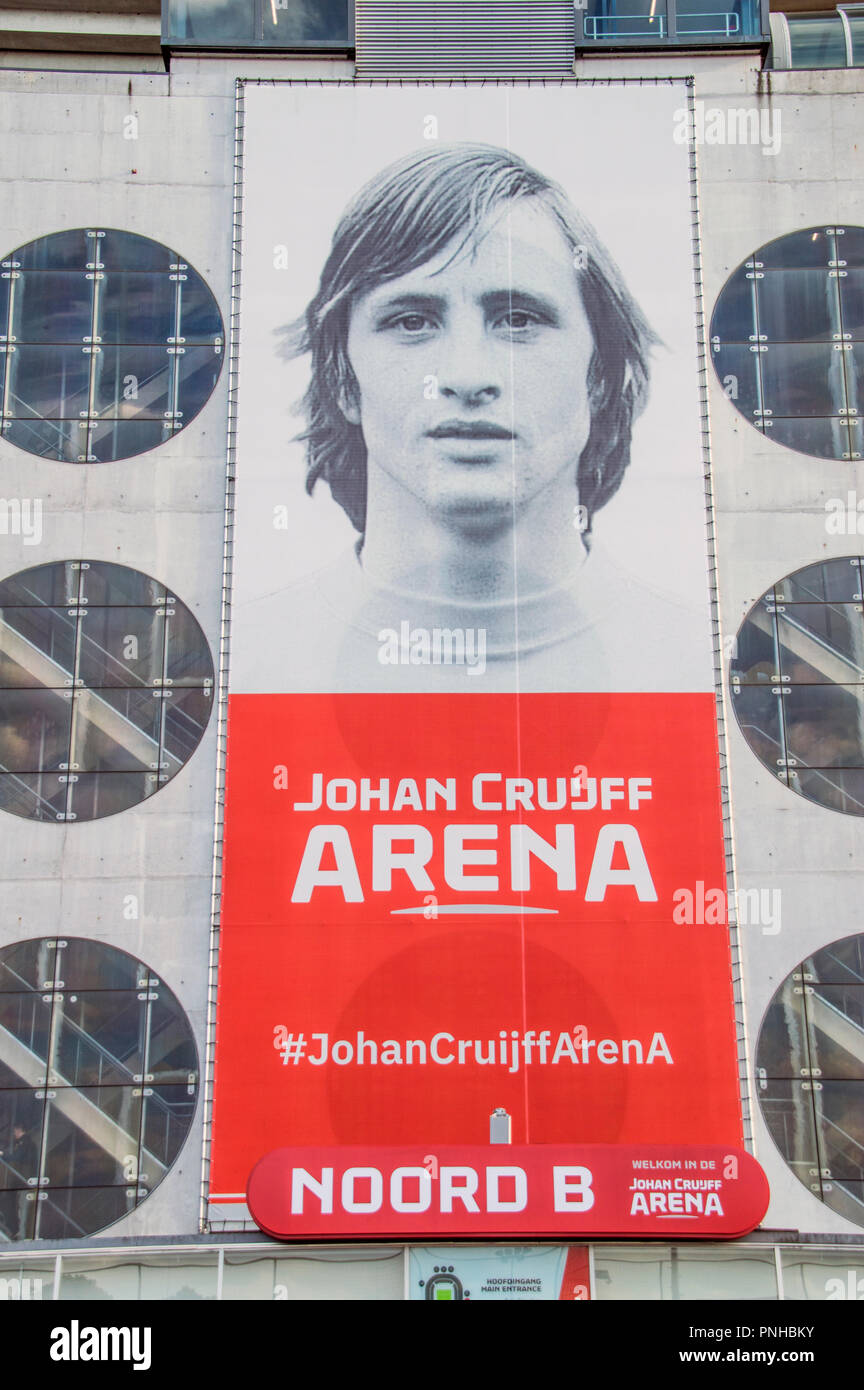 Billboard in Johan Cruijff Stadio Arena a Amsterdam Paesi Bassi 2018 Foto Stock