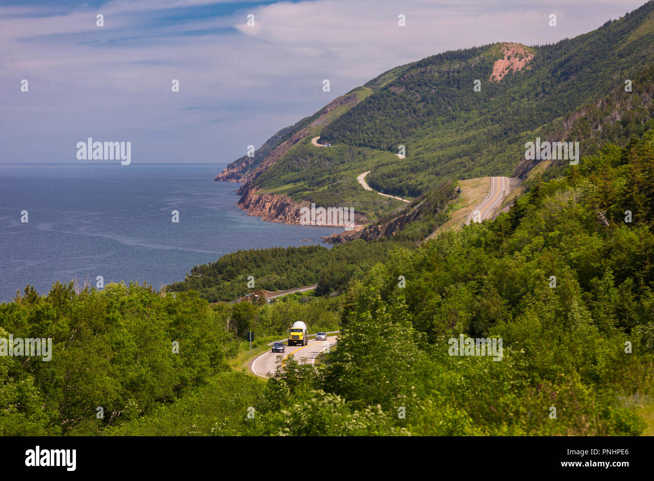 CAPE BRETON, Nova Scotia, Canada - Cabot Trail scenic highway e costa, Cape Breton Highlands National Park. Foto Stock