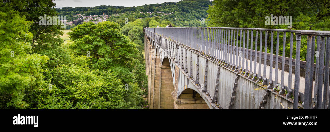 Vista sull'Acquedotto Pontcysyllte (le più alte al mondo) nelle vicinanze del Llangollen in Galles, Regno Unito Foto Stock