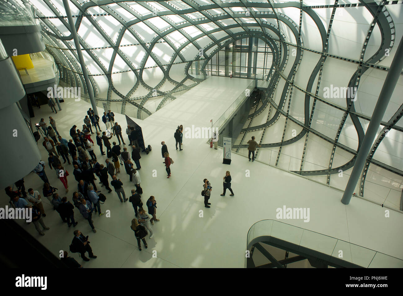 'Cloud' di Massimiliano Fuksas costruito nel quartiere EUR di Roma. Congressi e Conferenze centro della capitale. Foto Stock