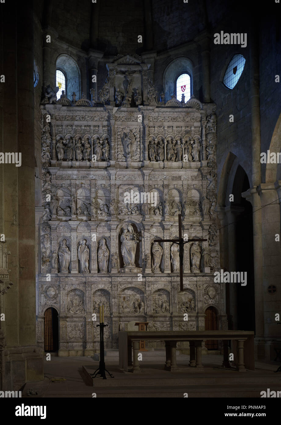 RETABLO MAYOR REALIZADO EN ALABASTRO - siglo XVI - RENACIMIENTO ESPAÑOL. Autore: FORMENT DAMIAN. Posizione: Monasterio de Poblet. Vimbodí. TARRAGONA. Spagna. Foto Stock