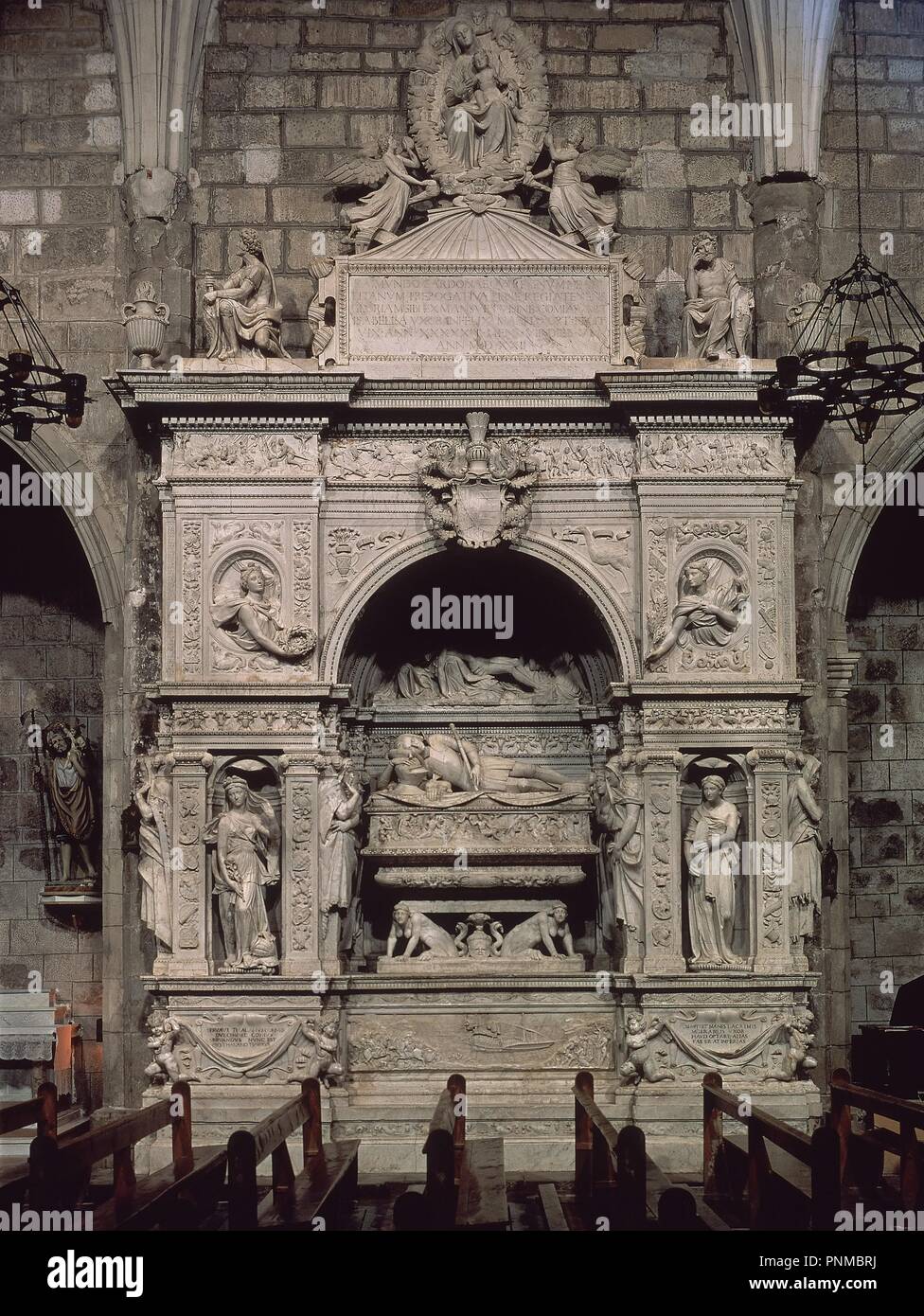 Tomb of ramon folch de cardona immagini e fotografie stock ad alta